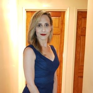 Monique Lhuillier Navy Tulle Evening Gown